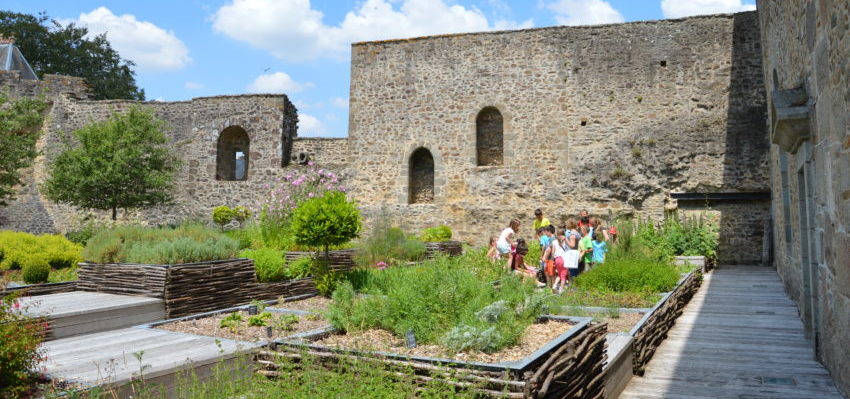 jardin au Moyen-Âge - jardin du château